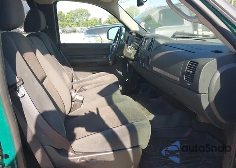 2007 Chevrolet Silverado 1500 Lt1 z USA, uszkodzony, nr VIN 1GCEK190X7Z613595